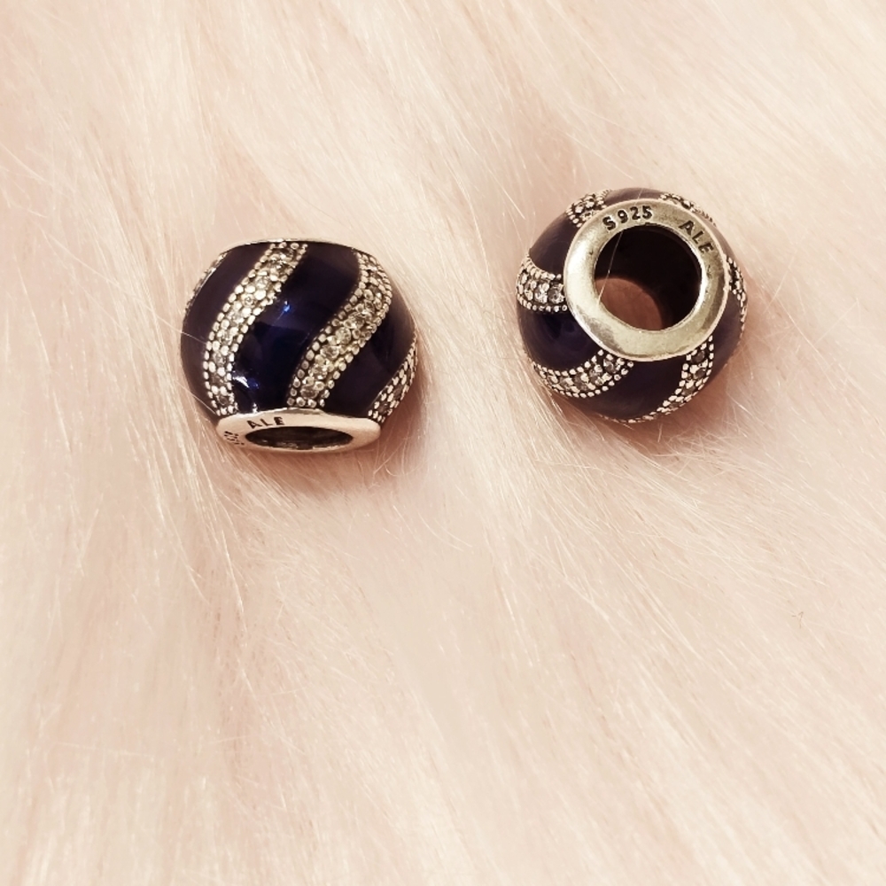 PANDORA, Elegant Blue and Silver Charm Beads